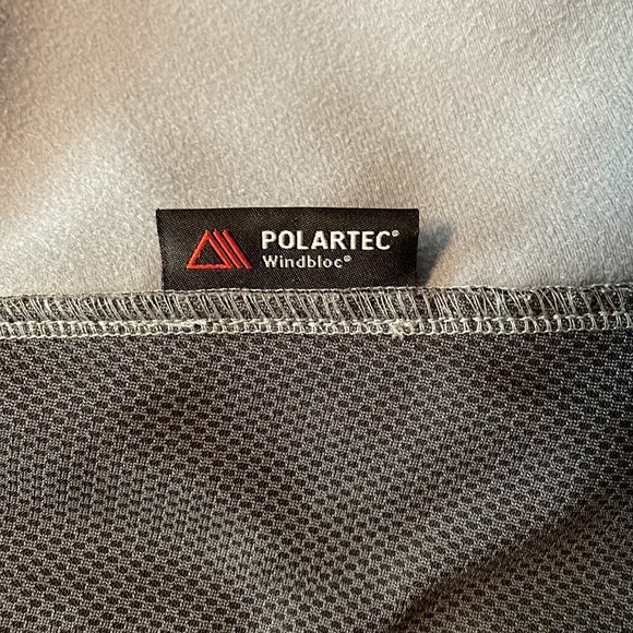 BlackDimond soft shell fell zip jacket, good wind protection,light fleece inside - Picture 4 of 8